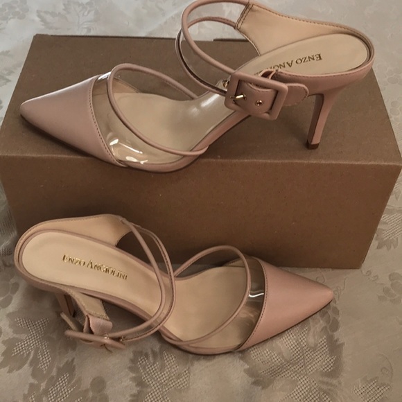 Final Markdown-ENZO ANGIOLINI Debnee Pump - Picture 14 of 16